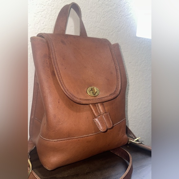 Coach Vintage Brown Leather Day Pack 9960 - Picture 2 of 11